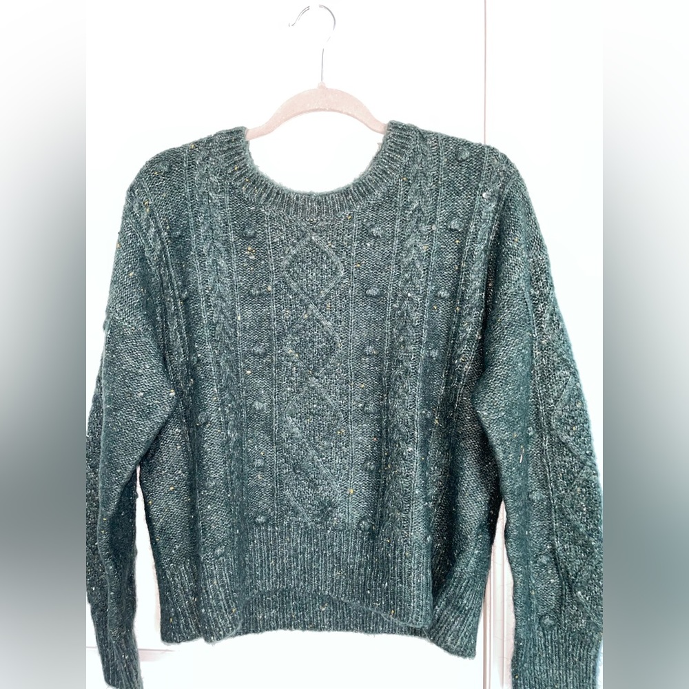 Green Old Navy Sweater